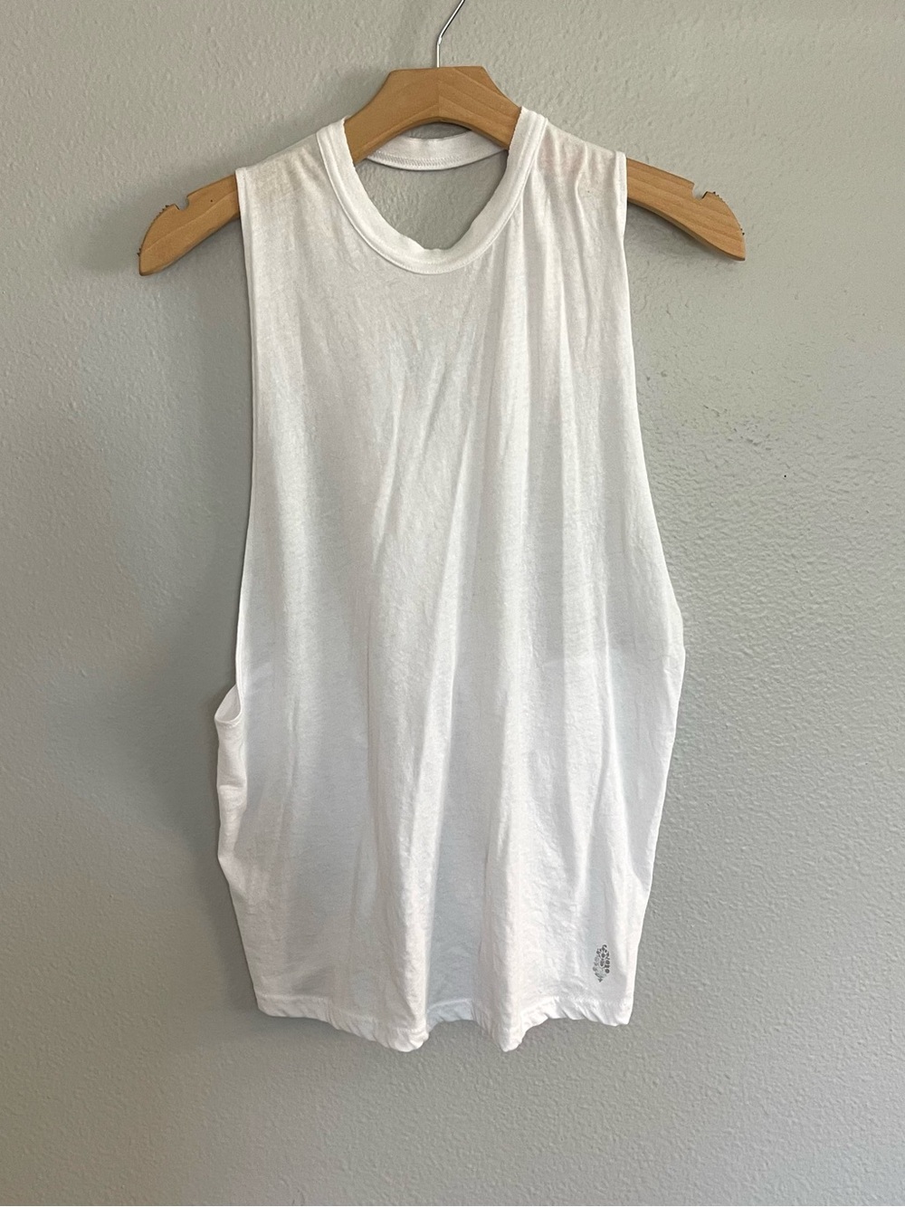 Free People White Scoop Neck Muscle Tank open cross cross back